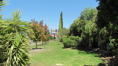Bristol Hill Motor Inn & Peppa's Licensed Restaurant - Sydney 4u 2