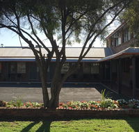 Bryants Motel - Sydney 4u