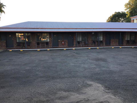 Bryants Motel - Sydney 4u 2