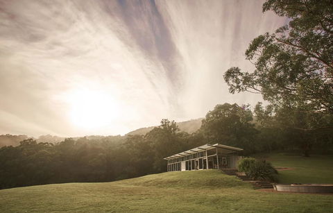 Bundaleer - Architect Designed, Stunning Views! - Sydney 4u 1