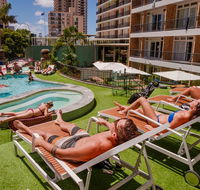 Bunk Surfers Paradise - Accommodation Sydney
