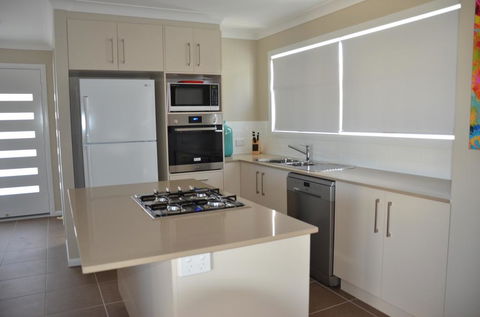 Bunya Vista Accommodation - Sydney 4u 0
