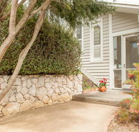 Buoys on Queens - Accommodation Sydney