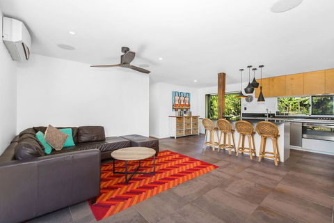 CABARITA BEACH HOUSE 53 - Accommodation Sydney 2