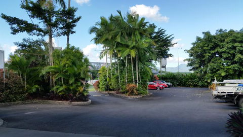 Cairns Gateway Resort - Sydney 4u 2