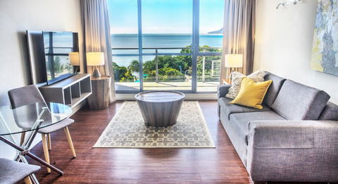 Cairns Plaza Hotel - Sydney 4u 2