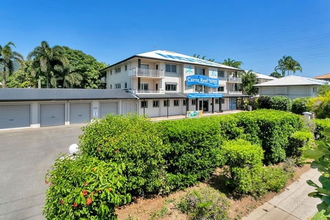 Cairns Reef Apartments & Motel - Sydney 4u 1