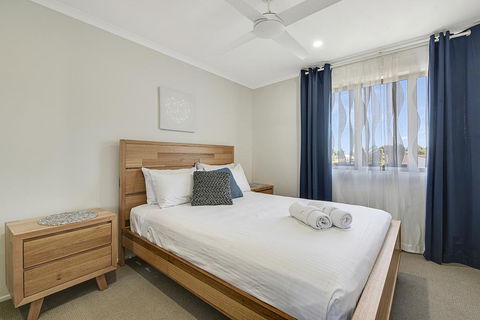 CANAL HOME NEAR MOOLOOLABA - Accommodation Sydney 2