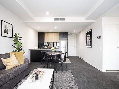 CANBERRA CHIC-hosted By:L'Abode Accommodation - Sydney 4u 3