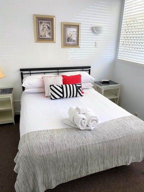 Canberra Short Term And Holiday Accommodation - Sydney 4u 3