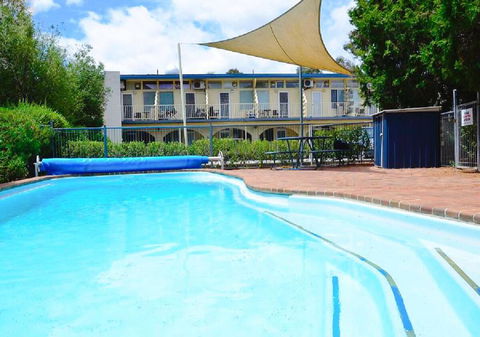 Canberra Short Term And Holiday Accommodation - Sydney 4u 2