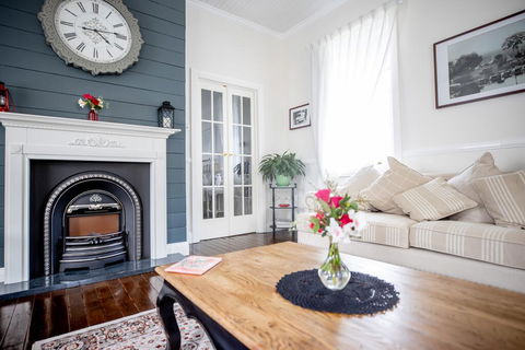 Canungra Cottages - Boutique Bed And Breakfast - Sydney 4u 3