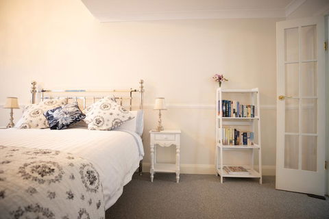 Canungra Cottages - Boutique Bed And Breakfast - Sydney 4u 1