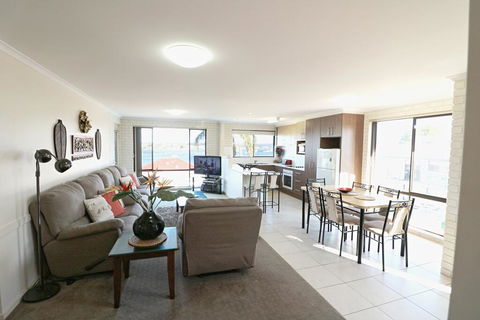 Capri Apartments - Sydney 4u 3