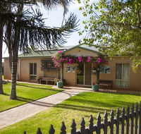 Capricorn Holiday Park - Sydney 4u