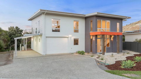 Carrickalinga Shores - 35 Solitude Drive - Sydney 4u 2