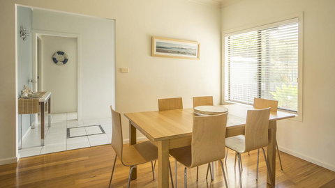 Carroll Ave 76 - Sydney Resort 0