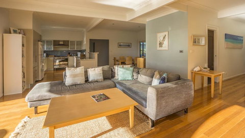 Carroll Ave 76 - Sydney Resort 1