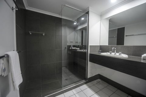 Castaways Resort & Spa On Mission Beach - Sydney 4u 3