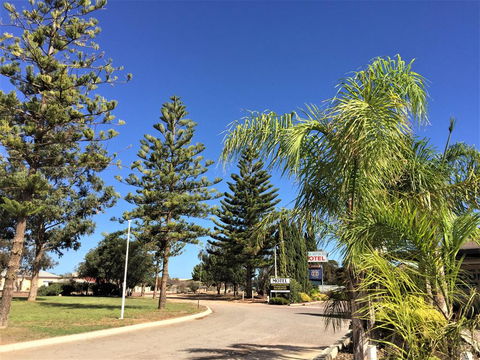Ceduna Motor Inn - Sydney 4u 1