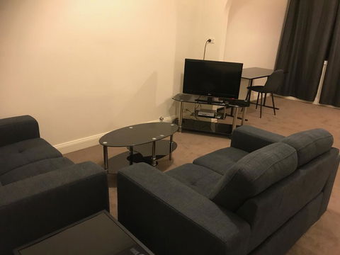 Charles Rasp Motor Inn & Cottages - Sydney 4u 3