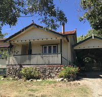 Cherry Blossom Cottage - Beechworth-Getaways - Sydney 4u
