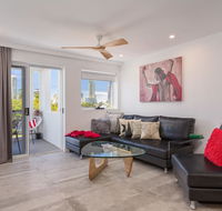 Chevron Sails - Accommodation Sydney
