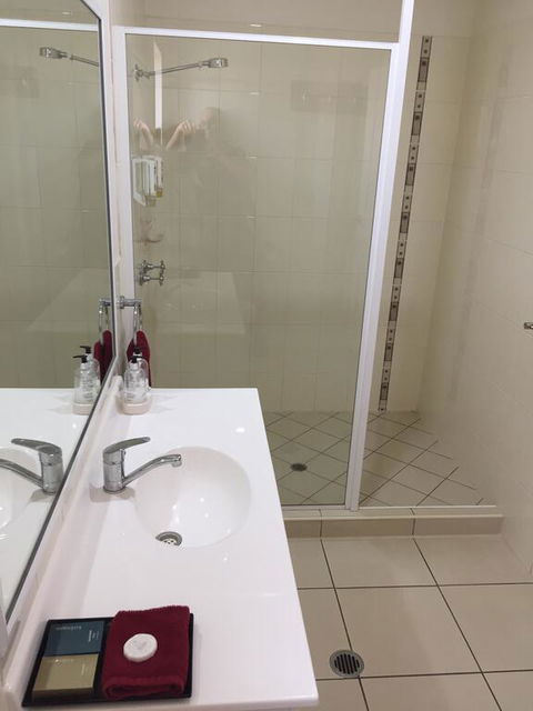 Chinchilla White Gums Motor Inn - Sydney 4u 1