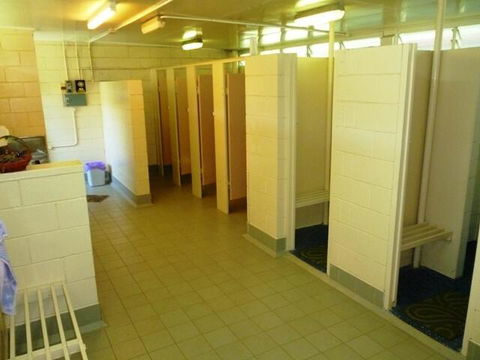 Christmas Creek CafÃ© & Cabins - Sydney 4u 2