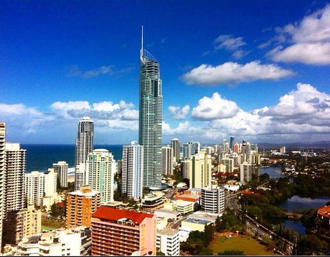 Circle On Cavill Ocean Views In The Heart Of Paradise!!! - Accommodation Sydney 1