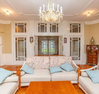 Classic 5 Beds Mt Dandenong Resort - Sydney 4u