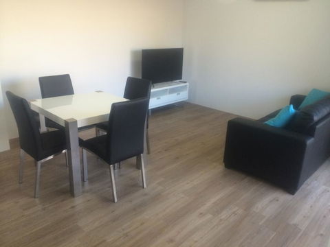 Clearwater Motel Apartments - Sydney 4u 1