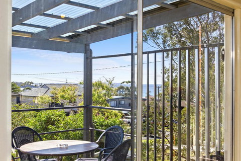 Clissold St 1 - Sydney Resort 0