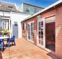 Clover Free Car Parking Hostel - Sydney 4u