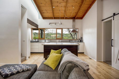 Coast Sorrento Holiday House - Sydney 4u 2
