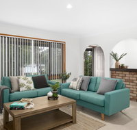 Coastal Hideaway - Sydney Resort