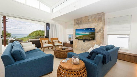 Coco De Mer Beach Villa - Accommodation Sydney 1