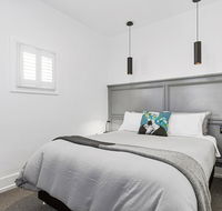 Colonial Hampdens - Accommodation Sydney