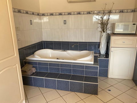 Comfort Inn & Suites Augusta Westside - Sydney 4u 2