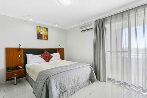 Comfort Inn & Suites Burwood - Accommodation Sydney 2
