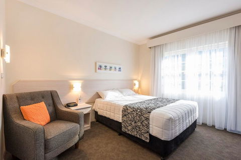 Comfort Inn All Seasons - Sydney 4u 1