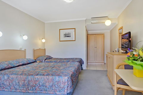 Comfort Inn Blue Lagoon - Accommodation Sydney 1
