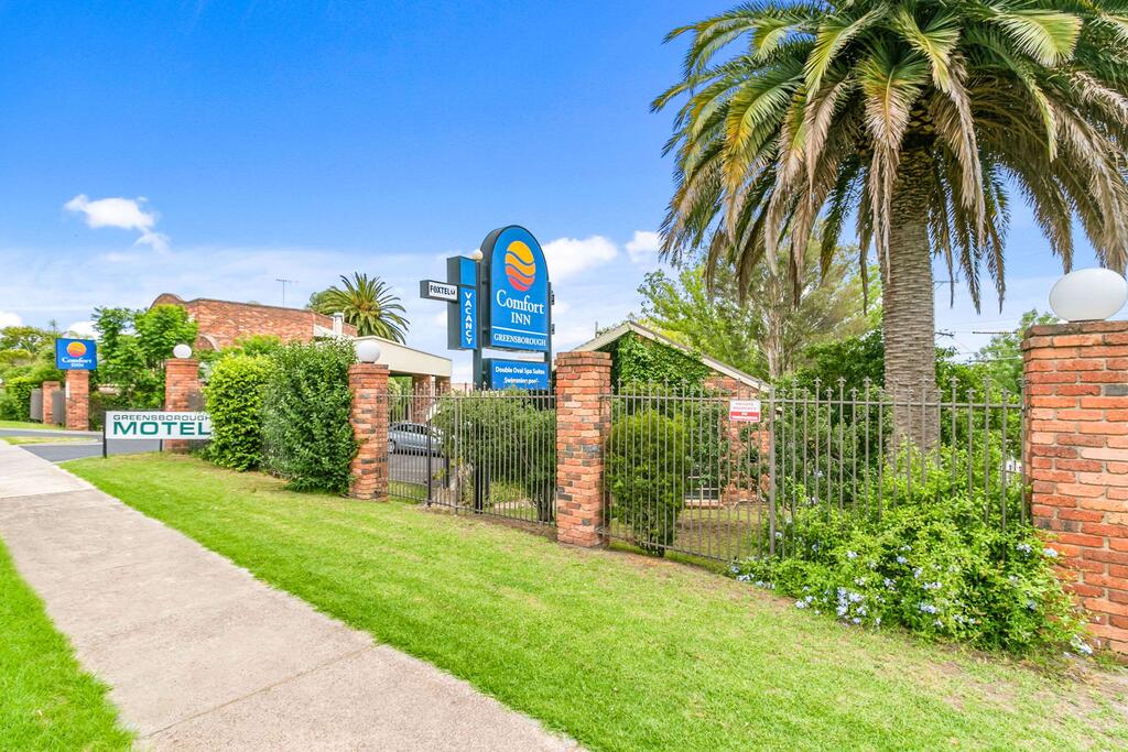 Macleod VIC Sydney 4u