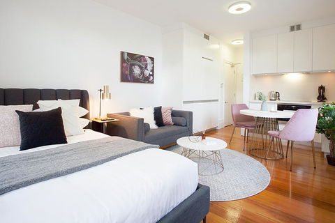 Comfortable Renovated Studio Close To City - Sydney 4u 0