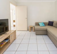 Comfy and Cosy ground floor unit - Sydney 4u