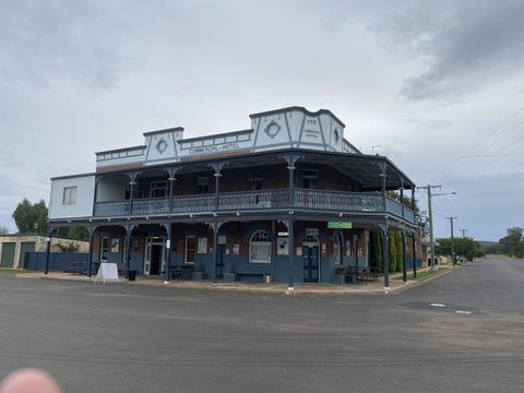 Commercial Hotel Curlewis - Accommodation Sydney 0