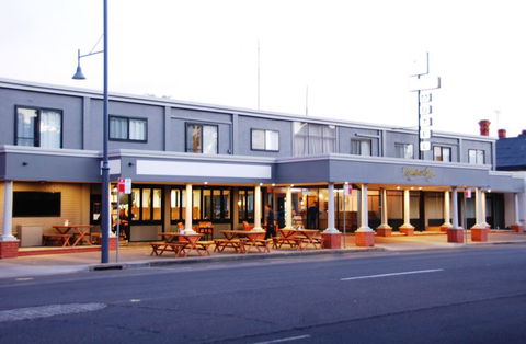 Commodore Motor Inn - Sydney 4u 0