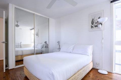 COMO A South Yarra Delight, Car Park And King Bed - Sydney 4u 2
