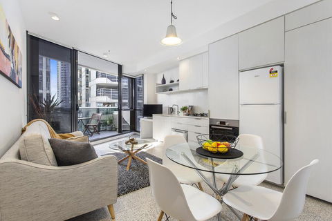 Complete Host SEE Apartments - Sydney 4u 0