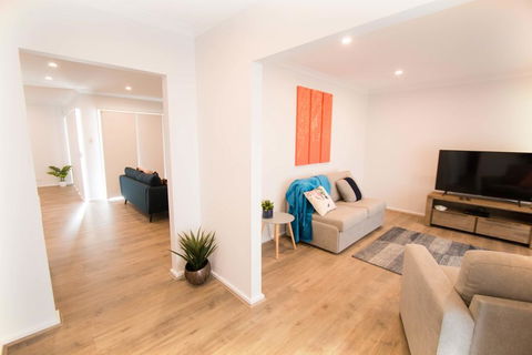 Contemporary Esprit With River Reserve Access - Sydney 4u 1